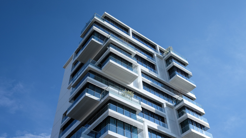 Valderci Malagosini Machado analisa como avaliar a viabilidade regional de empreendimentos residenciais, destacando fatores estratégicos que impactam o sucesso do investimento.