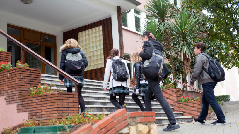 Cinco estudantes brasileiros vão ao Vietnã para olimpíada internacional de astronomia; veja como funciona a oportunidade